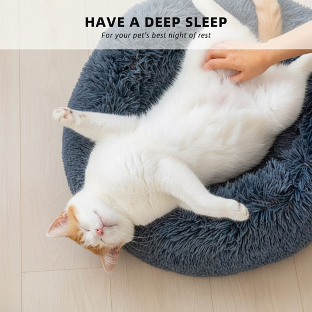 Ultimate Comfort Cat Bed – Fluffy, Calming, and Easy to Clean